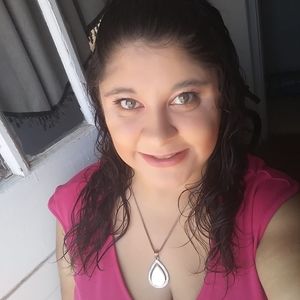 Meet your Posher, Ana